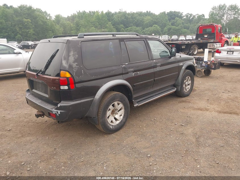 2001 Mitsubishi Montero VIN JA4MT31H71P001504 IAAI salvage auction — NORMAL WEAR, Clear (New Jersey), sold $25 on 2026-07-29 (photo 4)