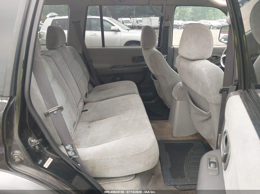 2001 Mitsubishi Montero VIN JA4MT31H71P001504 IAAI salvage auction — NORMAL WEAR, Clear (New Jersey), sold $25 on 2026-07-29 (photo 8)