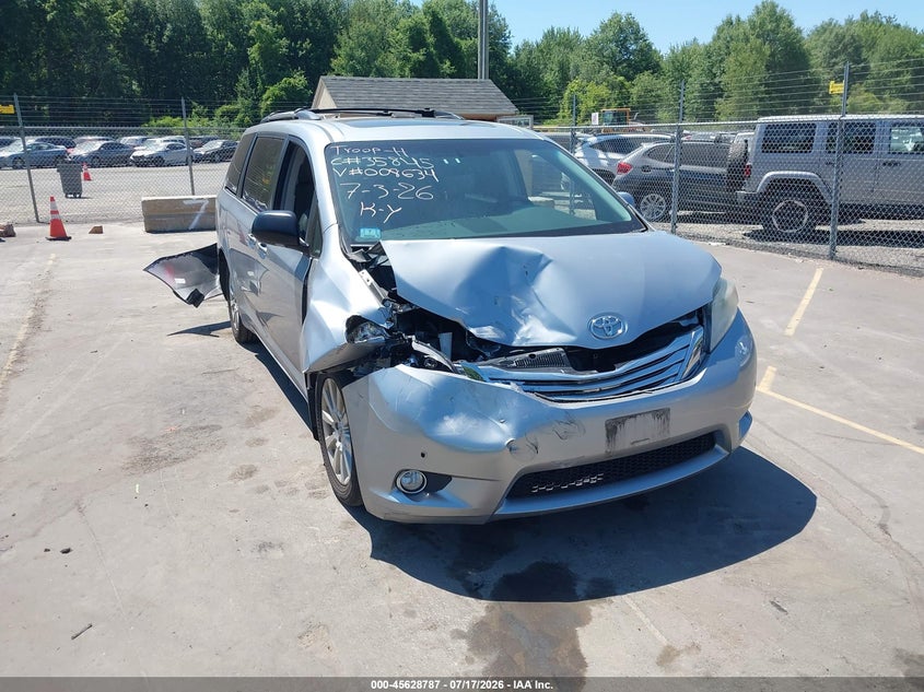 2011 Toyota Sienna VIN 5TDDK3DC0BS008634 IAAI salvage auction — FRONT & REAR, Clear (Massachusetts), sold $1,750 on 2026-07-30 (photo 6)