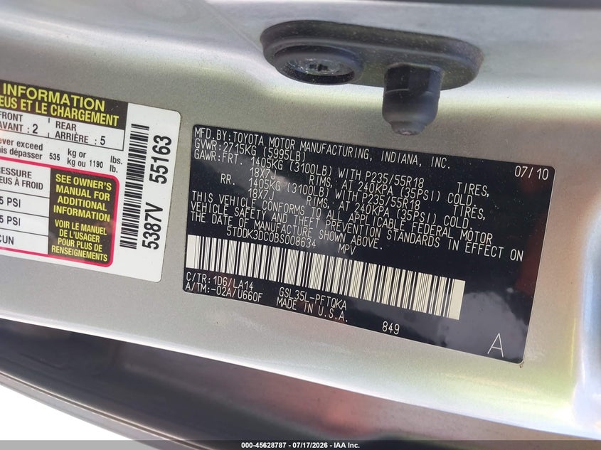 2011 Toyota Sienna VIN 5TDDK3DC0BS008634 IAAI salvage auction — FRONT & REAR, Clear (Massachusetts), sold $1,750 on 2026-07-30 (photo 9)