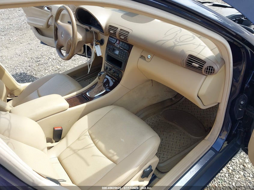 2003 Mercedes-benz C class VIN WDBRF81J93F430850 IAAI salvage auction — NORMAL WEAR, Clear (New York), sold $425 on 2026-07-28 (photo 5)