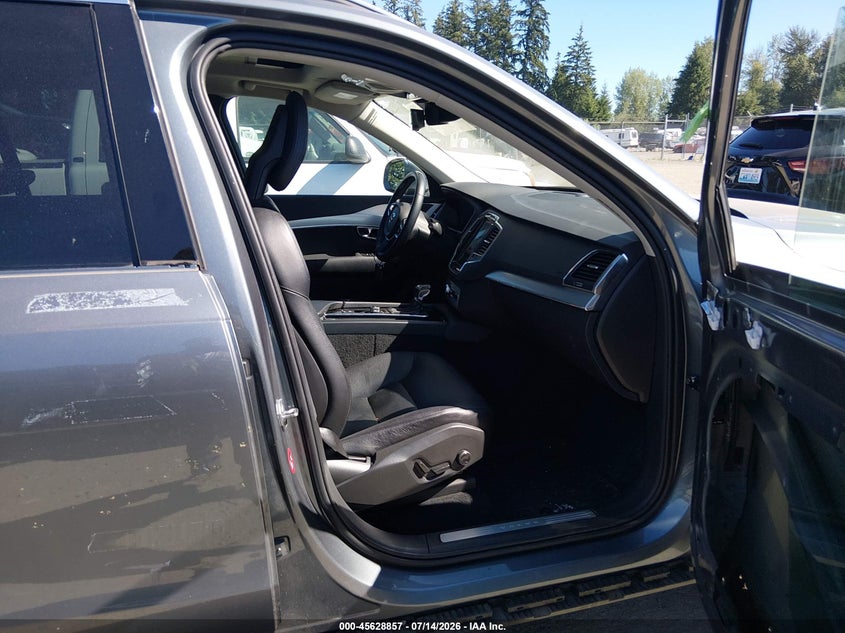 2017 Volvo Xc90 VIN YV4A22PK4H1112319 IAAI salvage auction — FRONT & REAR, Bill Of Sale (Washington), sold $25 on 2026-07-29 (photo 5)