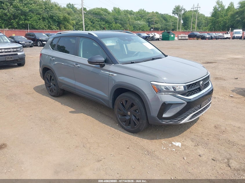 2024 Volkswagen Taos VIN 3VVVX7B28RM033400 — IAAI salvage auction photo