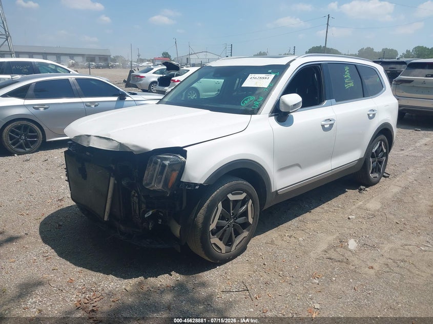 2025 Kia Telluride VIN 5XYP64GC1SG652210 IAAI salvage auction — RIGHT FRONT, Salvage Title, sold $5,600 on 2026-07-22 (photo 2)