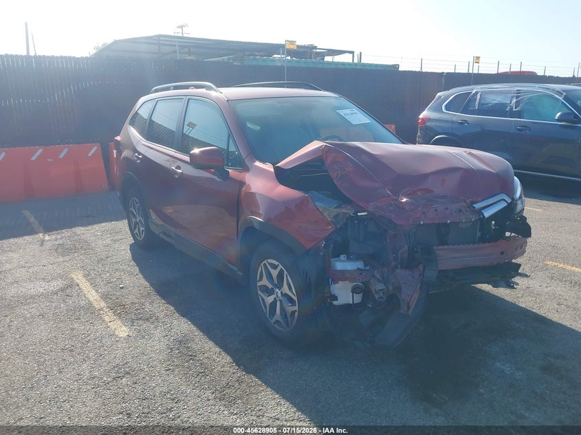2020 Subaru Forester VIN JF2SKAJC0LH512351 IAAI salvage auction — FRONT END, Salvage (California), sold $325 on 2026-07-29 (photo 1)