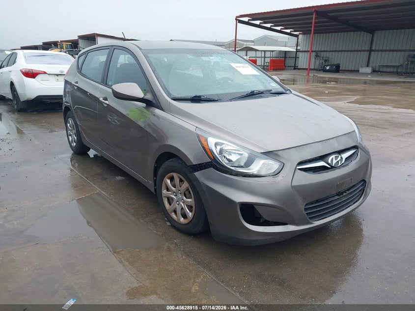 2013 Hyundai Accent VIN KMHCT5AE8DU131120 IAAI salvage auction — NORMAL WEAR, Original (Texas), sold $325 on 2026-07-28 (photo 1)