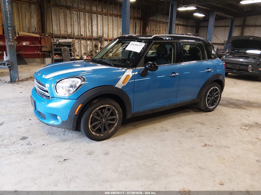 2016 Mini Countryman VIN WMWZB3C54GWR49324 IAAI salvage auction — ELECTRICAL, Clear (Massachusetts), sold $1,425 on 2026-08-05 (photo 2)