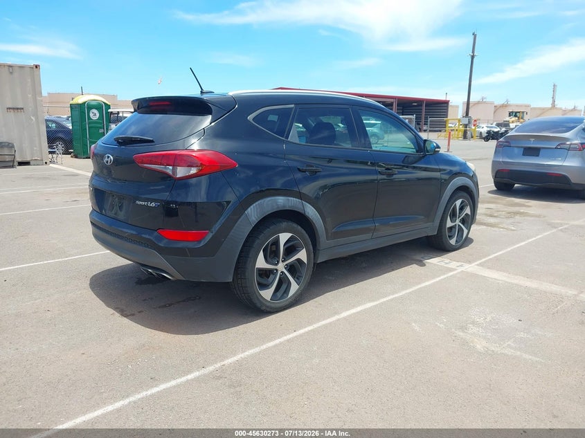 2016 Hyundai Tucson VIN KM8J33A23GU035465 IAAI salvage auction — NORMAL WEAR, Clear (Hawaii), sold $1,400 on 2026-07-28 (photo 4)