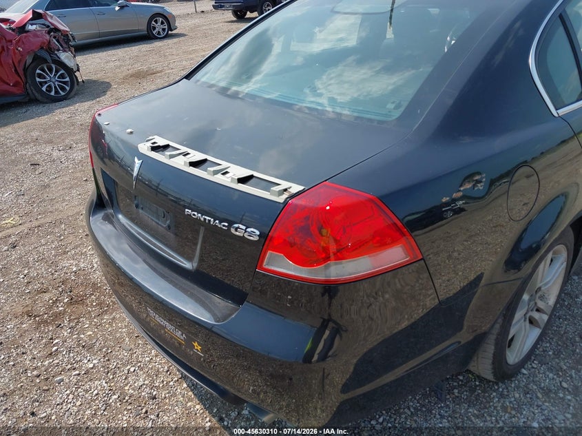 2008 Pontiac G8 VIN 6G2ER57768L149929 IAAI salvage auction — NORMAL WEAR, Clear (Illinois), sold $775 on 2026-07-29 (photo 6)
