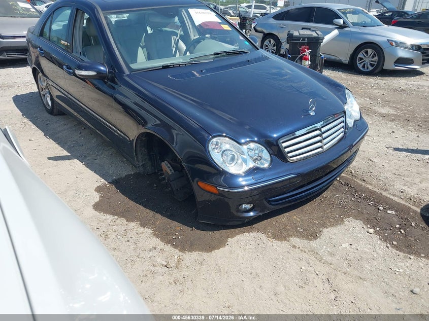 2006 Mercedes-benz C-klasse VIN WDBRF87J16F765368 IAAI salvage auction — LEFT FRONT, Salvage (Ohio), sold $625 on 2026-08-15 (photo 1)