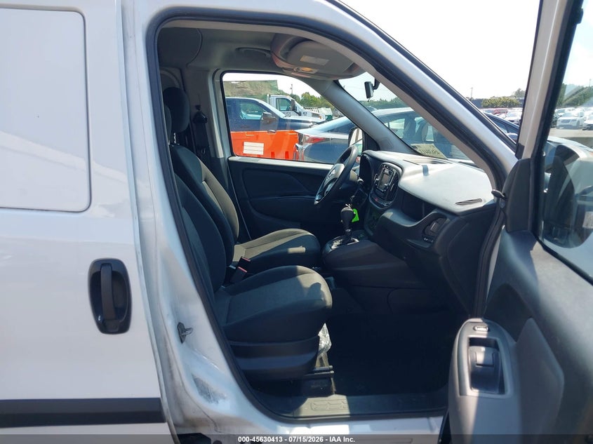 2022 Ram Promaster city VIN ZFBHRFAB2N6Y30918 IAAI salvage auction — LEFT SIDE, Enterprise Vehicles Clear Only (Oregon), sold $9,025 on 2026-07-29 (photo 5)