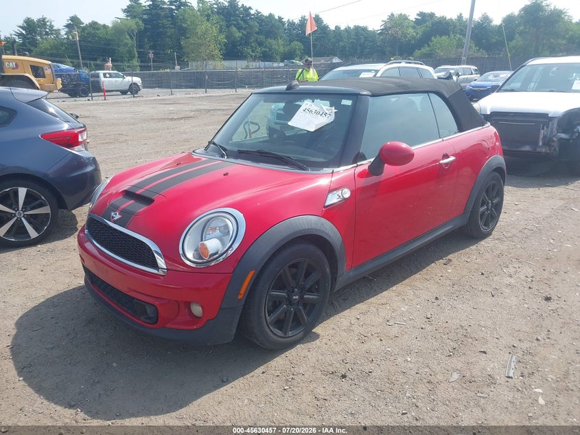 2013 Mini Convertible VIN WMWZP3C51DT705791 IAAI salvage auction — NORMAL WEAR, Clear (Massachusetts), sold $1,350 on 2026-07-31 (photo 2)