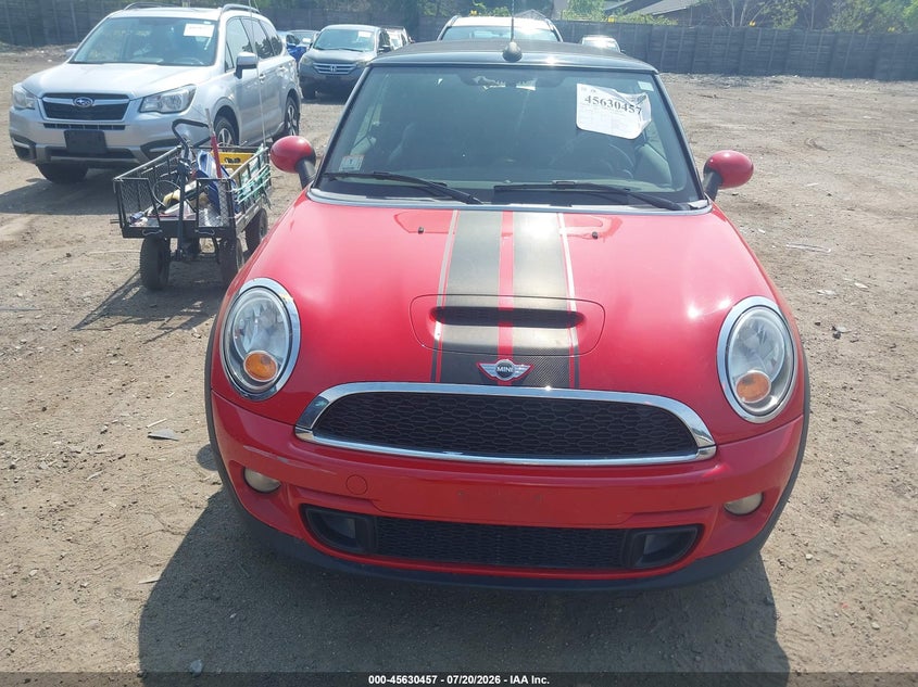 2013 Mini Convertible VIN WMWZP3C51DT705791 IAAI salvage auction — NORMAL WEAR, Clear (Massachusetts), sold $1,350 on 2026-07-31 (photo 6)