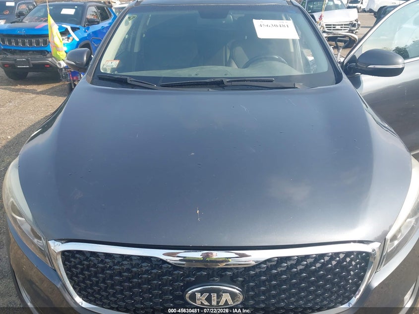 2016 Kia Sorento VIN 5XYPHDA56GG084533 IAAI salvage auction — NORMAL WEAR, Clear (Massachusetts), sold $1,900 on 2026-07-31 (photo 6)