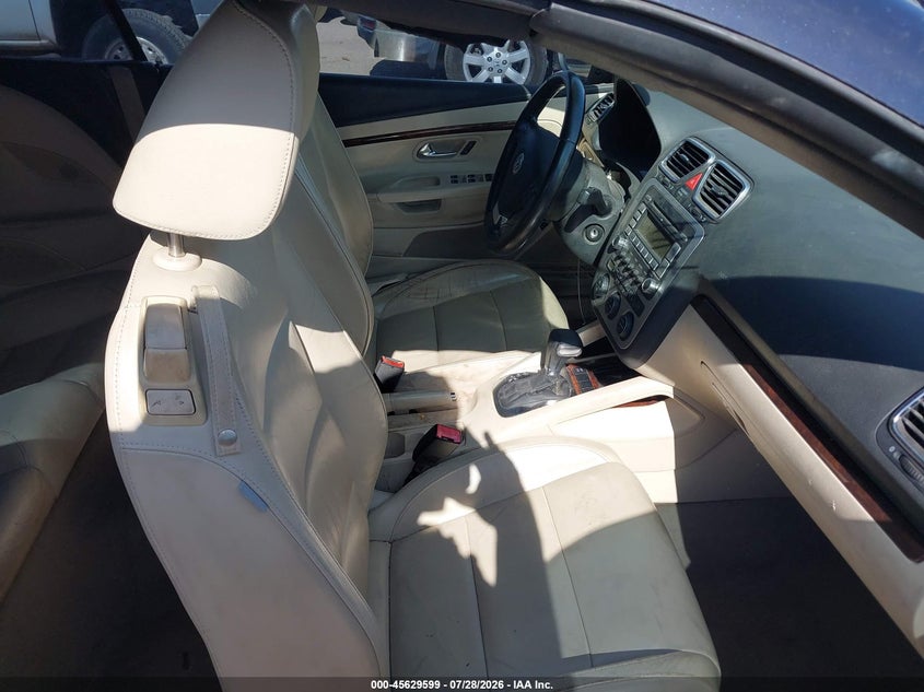 2009 Volkswagen Eos VIN WVWFA71F49V021064 IAAI salvage auction — NORMAL WEAR, Clear (Arizona), sold $725 on 2026-08-06 (photo 5)