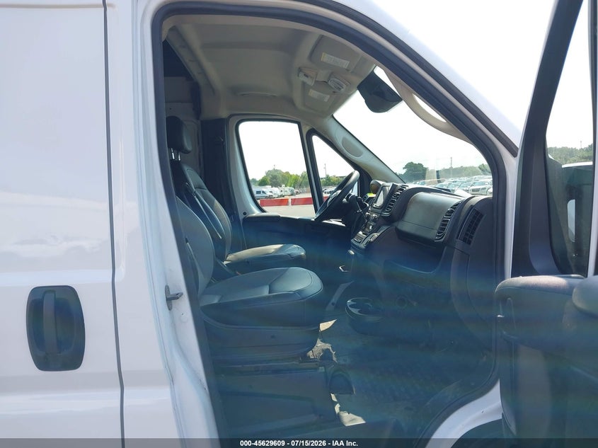 2023 Ram Promaster 2500 VIN 3C6LRVDG4PE577761 IAAI salvage auction — FRONT END, Enterprise Vehicles Clear Only (Oregon), sold $18,775 on 2026-07-22 (photo 5)