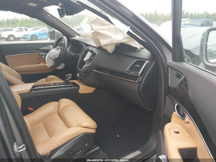 2018 Volvo Xc90 VIN YV4A22PK3J1327776 IAAI salvage auction — FRONT END, Salvage Title, sold $3,000 on 2026-08-12 (photo 5)