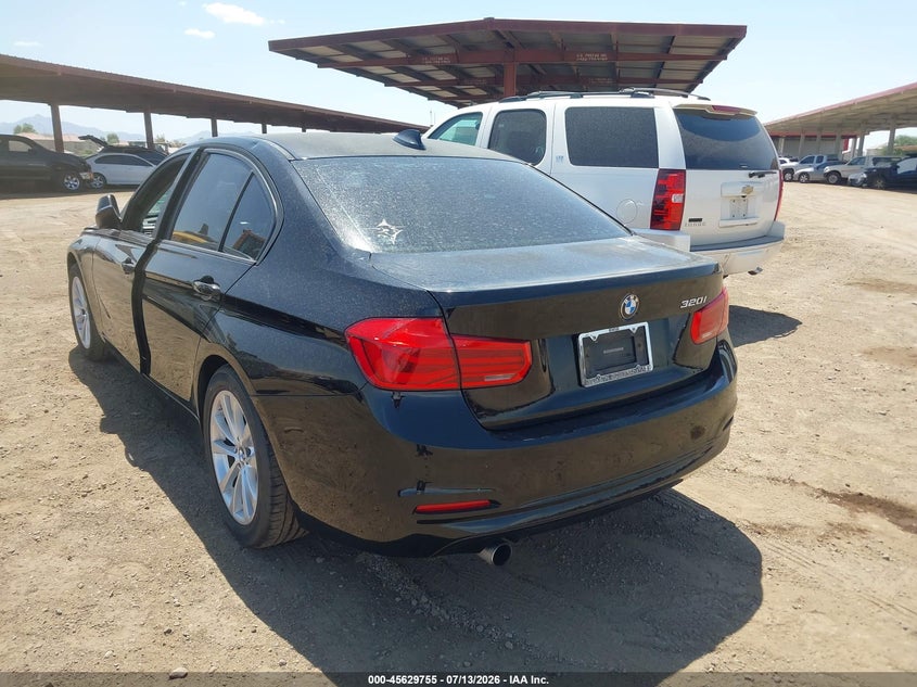 2017 BMW VIN WBA8E1G57HNU14044 IAAI salvage auction — NORMAL WEAR, Clear-Dealer Only (Arizona), sold $175 on 2026-07-28 (photo 3)