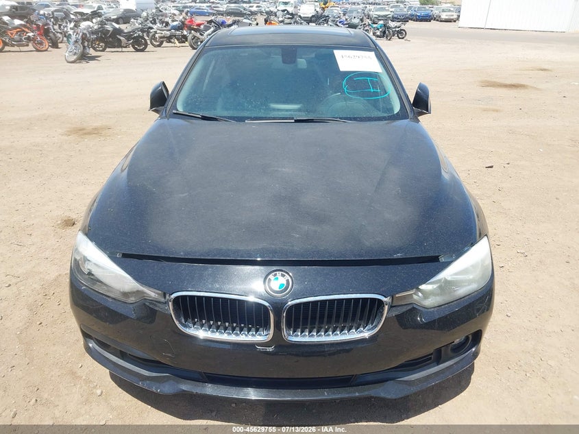 2017 BMW VIN WBA8E1G57HNU14044 IAAI salvage auction — NORMAL WEAR, Clear-Dealer Only (Arizona), sold $175 on 2026-07-28 (photo 6)