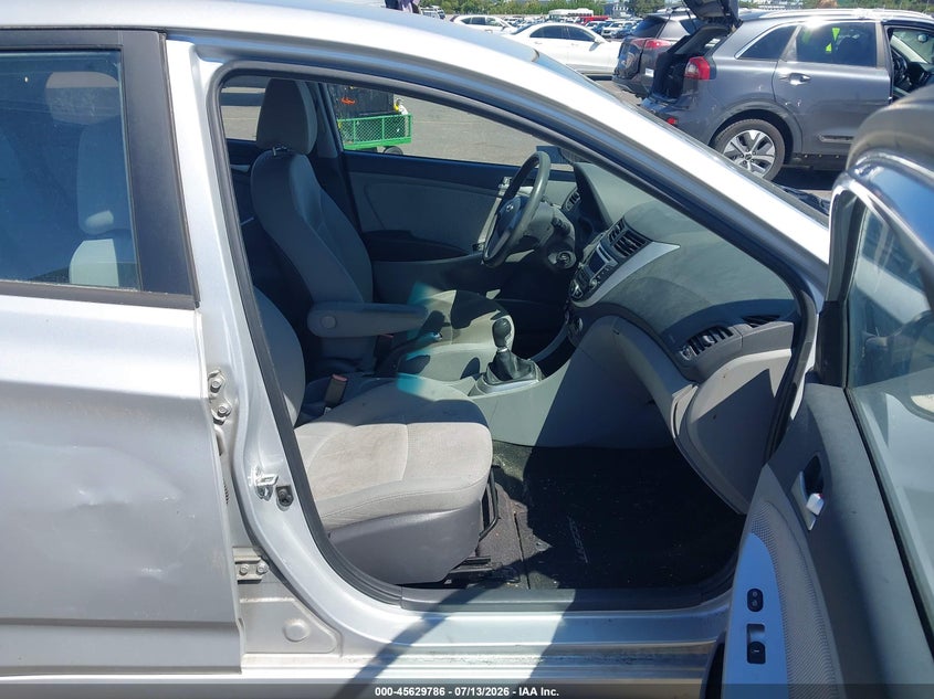 2014 Hyundai Accent VIN KMHCT4AE9EU695418 IAAI salvage auction — NORMAL WEAR, Clear-Dealer Only (Washington), sold $200 on 2026-07-30 (photo 5)
