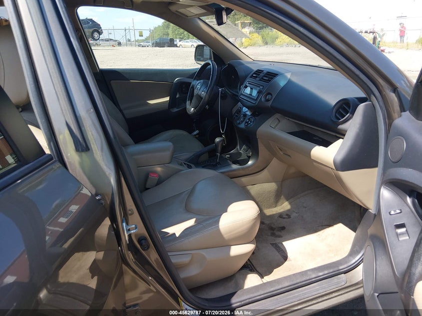 2012 Toyota Rav 4 VIN 2T3DF4DV6CW232244 IAAI salvage auction — FRONT END, Clear (Massachusetts), sold $2,800 on 2026-07-28 (photo 5)