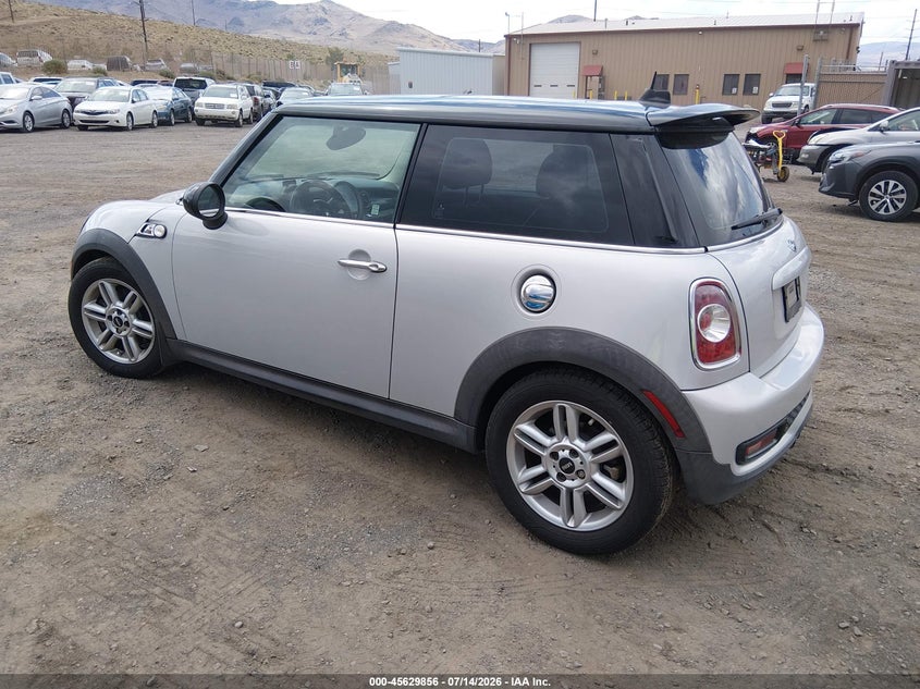 2012 Mini Cooper VIN WMWSV3C55CT387597 IAAI salvage auction — NORMAL WEAR, Salvage Title, sold $600 on 2026-07-17 (photo 3)