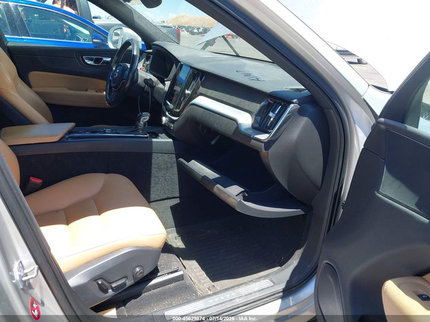 2018 Volvo Xc60 VIN LYVA22RK8JB111236 IAAI salvage auction — FRONT END, Salvage Title, sold $7,200 on 2026-08-05 (photo 5)