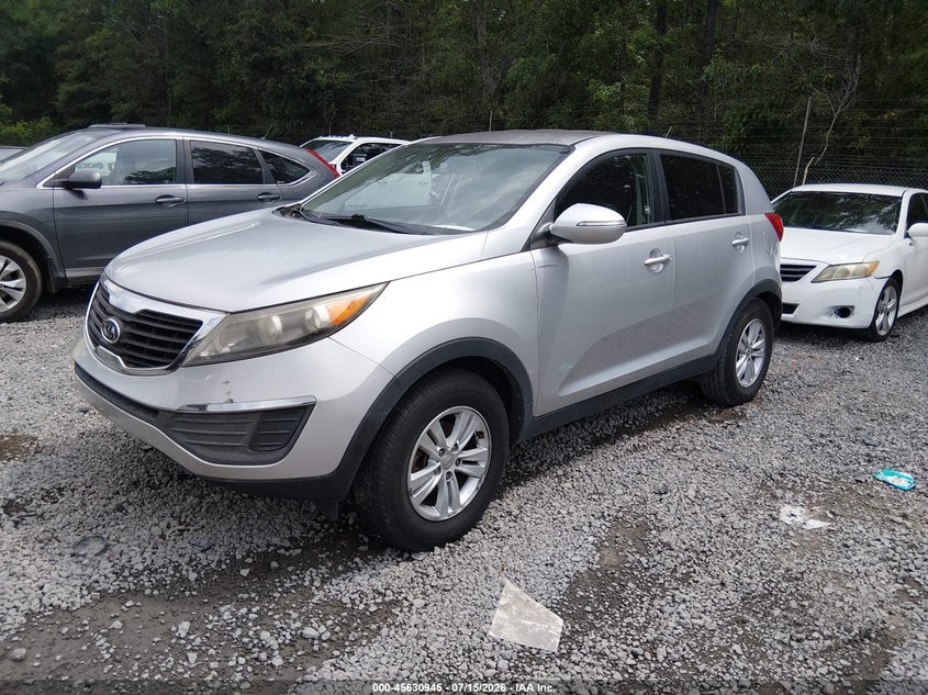 2011 Kia Sportage VIN KNDPB3A22B7089929 IAAI salvage auction — NORMAL WEAR, Clear (South Carolina), sold $1,800 on 2026-07-21 (photo 2)