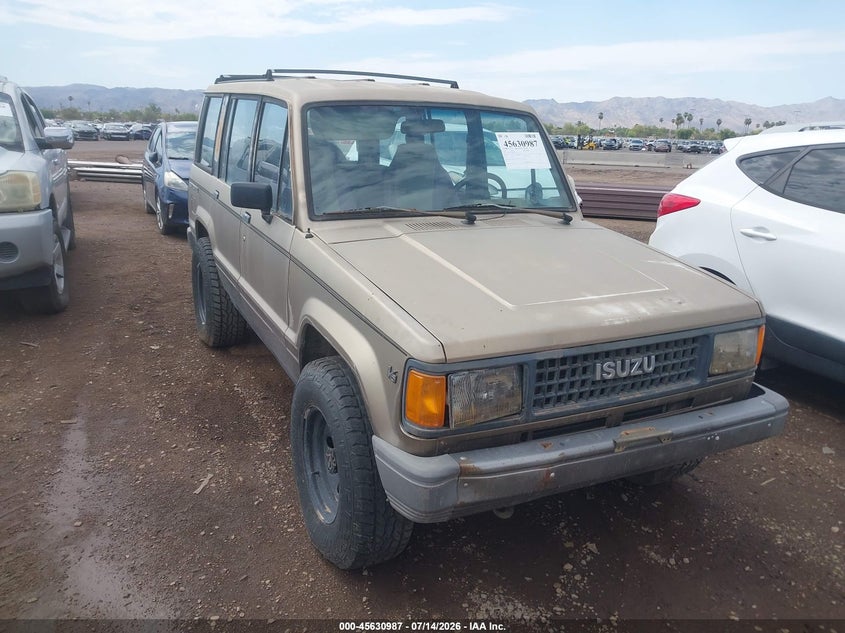 1991 Isuzu Trooper VIN JACCH58R5M8912201 IAAI salvage auction — NORMAL WEAR, Clear-Dealer Only (Arizona), sold $275 on 2026-07-28 (photo 1)