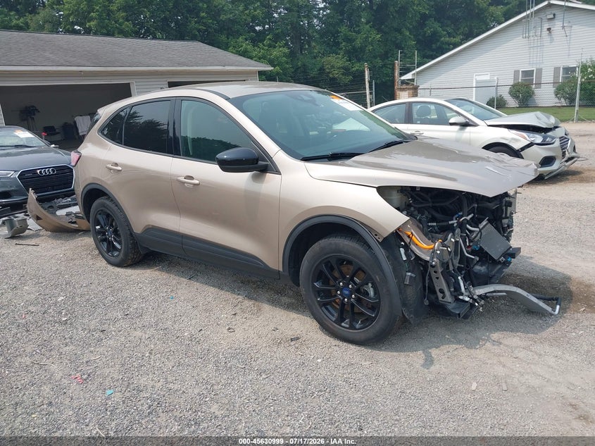 2020 Ford Escape VIN 1FMCU9BZ1LUB72869 IAAI salvage auction — FRONT END, Salvage Title, sold $4,150 on 2026-07-25 (photo 1)
