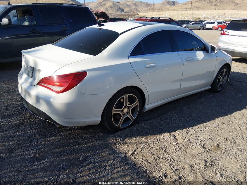 2014 Mercedes-benz Cla-klasse VIN WDDSJ4EB8EN040589 IAAI salvage auction — ENGINE DAMAGE, Clear (California), sold $25 on 2026-07-24 (photo 4)