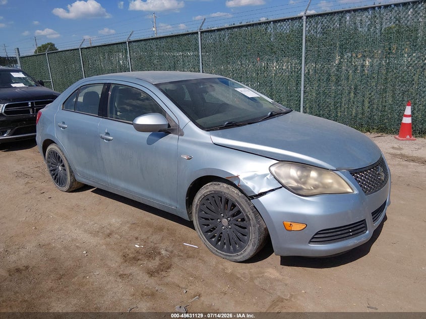 2012 Suzuki Kizashi VIN JS2RE9A31C6101089 IAAI salvage auction — NORMAL WEAR, Clear (Kansas), sold $250 on 2026-07-31 (photo 1)