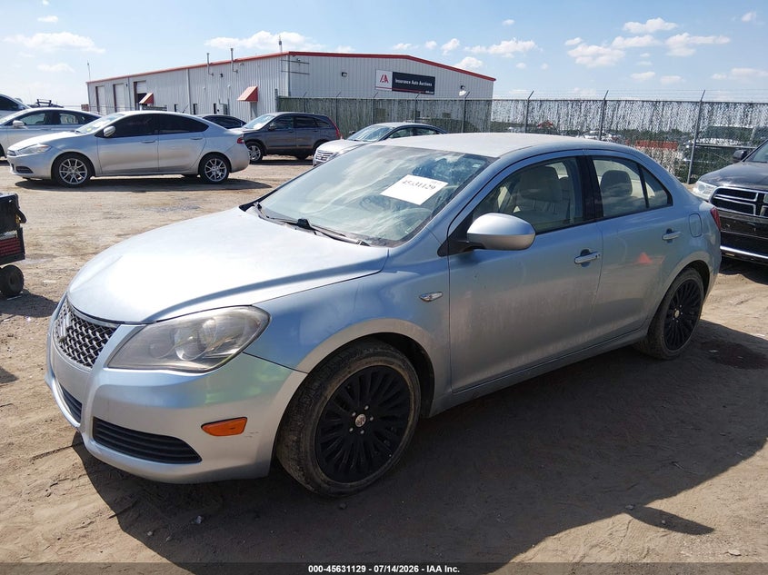 2012 Suzuki Kizashi VIN JS2RE9A31C6101089 IAAI salvage auction — NORMAL WEAR, Clear (Kansas), sold $250 on 2026-07-31 (photo 2)