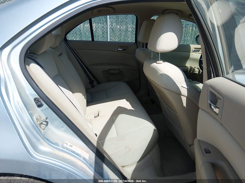 2012 Suzuki Kizashi VIN JS2RE9A31C6101089 IAAI salvage auction — NORMAL WEAR, Clear (Kansas), sold $250 on 2026-07-31 (photo 8)