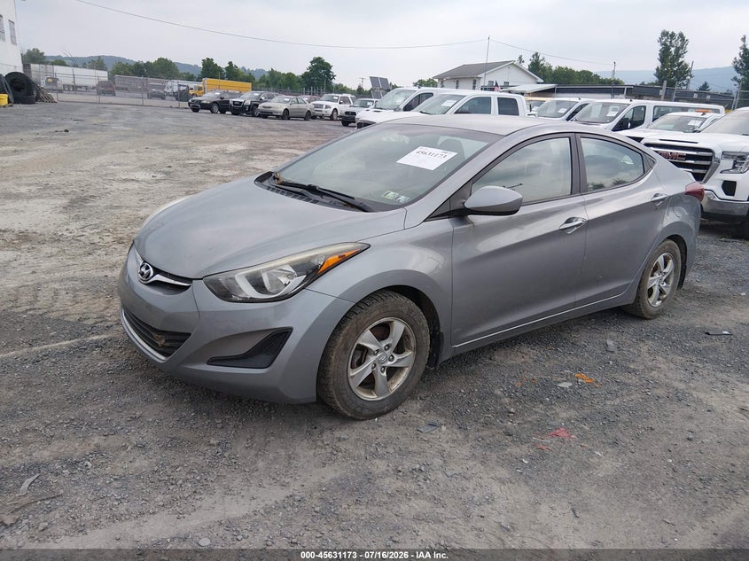 2015 Hyundai Elantra VIN KMHDH4AE3FU452680 IAAI salvage auction — NORMAL WEAR, Clear (Pennsylvania), sold $575 on 2026-07-29 (photo 2)