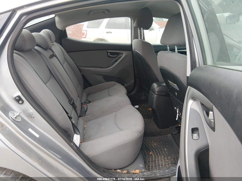 2015 Hyundai Elantra VIN KMHDH4AE3FU452680 IAAI salvage auction — NORMAL WEAR, Clear (Pennsylvania), sold $575 on 2026-07-29 (photo 8)
