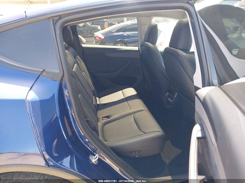 2026 Tesla Model y VIN 7SAYGDEDXTF392866 IAAI salvage auction — FRONT END, Salvage (California), sold $18,975 on 2026-07-15 (photo 8)