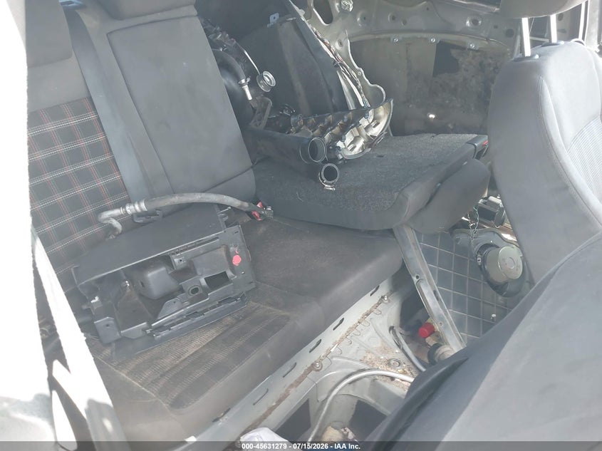 2008 Volkswagen Gti VIN WVWED71K78W330682 IAAI salvage auction — ALL OVER, Clear (Florida), sold $250 on 2026-07-30 (photo 8)