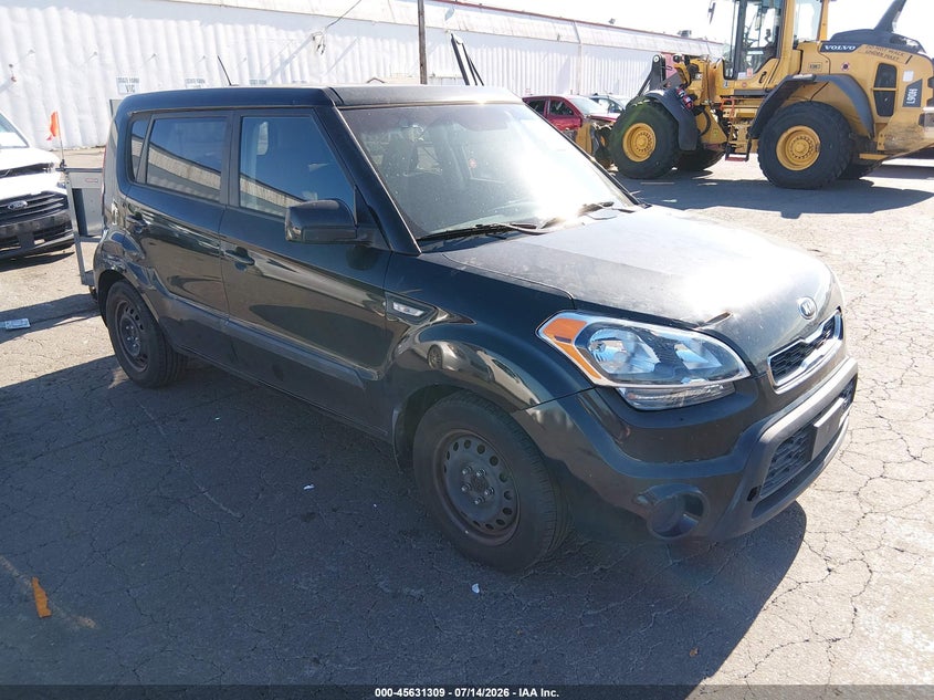 2013 Kia Soul VIN KNDJT2A59D7566320 IAAI salvage auction — NORMAL WEAR, Clear - Public Restricted (Oregon), sold $150 on 2026-07-18 (photo 1)