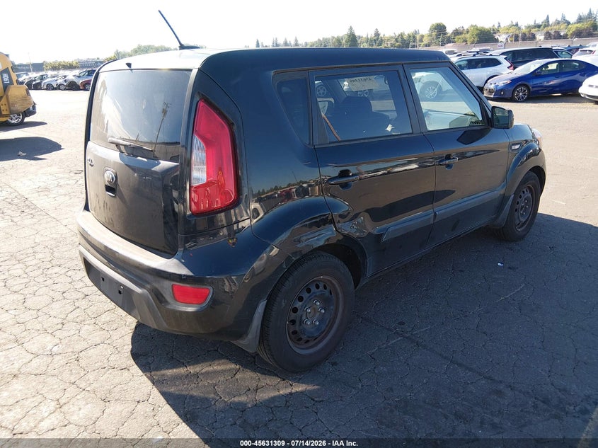 2013 Kia Soul VIN KNDJT2A59D7566320 IAAI salvage auction — NORMAL WEAR, Clear - Public Restricted (Oregon), sold $150 on 2026-07-18 (photo 4)