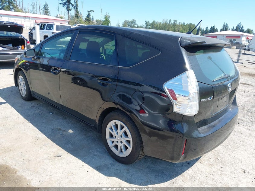 2013 Toyota Prius v VIN JTDZN3EU4D3221269 IAAI salvage auction — NORMAL WEAR, Clear-Dealer Only (Oregon), sold $2,550 on 2026-07-29 (photo 3)