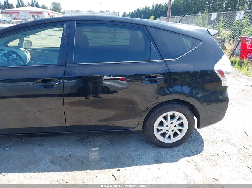 2013 Toyota Prius v VIN JTDZN3EU4D3221269 IAAI salvage auction — NORMAL WEAR, Clear-Dealer Only (Oregon), sold $2,550 on 2026-07-29 (photo 6)