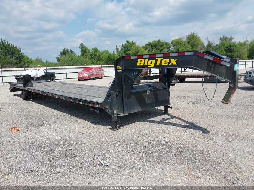 2026 Big tex trailer co inc Unknown VIN 16V3F4823T6433598 IAAI salvage auction — FRONT & REAR, Salvage (Texas), sold $3,150 on 2026-09-09 (photo 1)