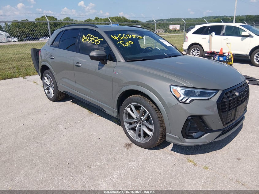 2022 Audi Q3 VIN WA1EECF31N1075702 — IAAI salvage auction photo