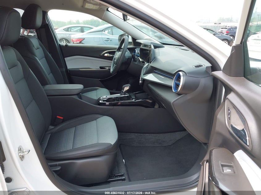 2026 Chevrolet Trax VIN KL77LHEP7TC064692 IAAI salvage auction — REAR END, Salvage Title, sold $13,500 on 2026-07-31 (photo 5)