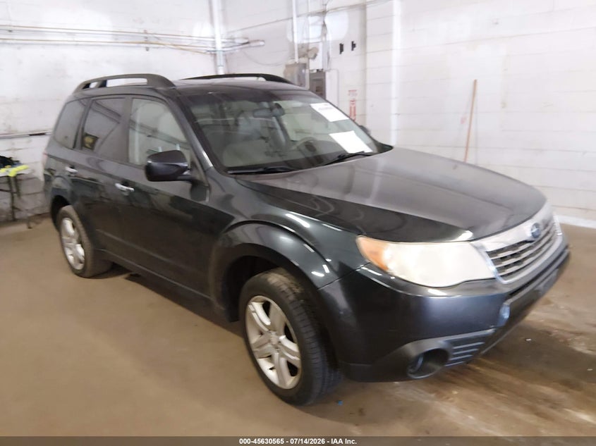 2010 Subaru Forester VIN JF2SH6CC5AH769608 IAAI salvage auction — NORMAL WEAR, Clear (Minnesota), sold $550 on 2026-07-29 (photo 1)