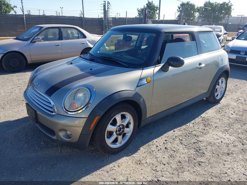 2010 Mini Cooper VIN WMWMF3C58ATZ26796 IAAI salvage auction — NORMAL WEAR, Clear - Dealer Only (California), sold $125 on 2026-07-25 (photo 2)