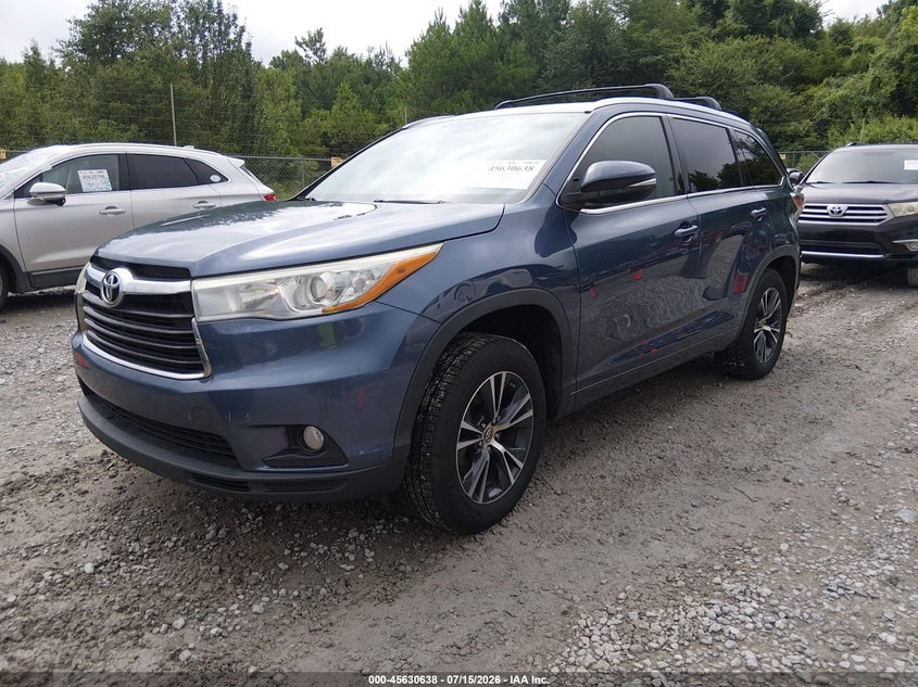 2016 Toyota Highlander VIN 5TDKKRFH5GS127998 IAAI salvage auction — REAR END, Salvage (Alabama), sold $5,700 on 2026-08-02 (photo 2)