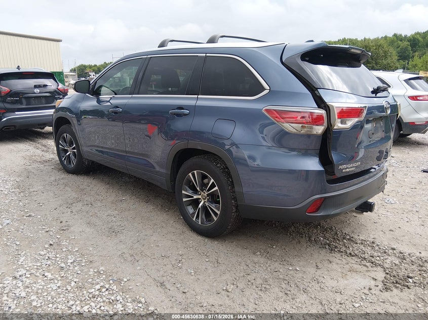 2016 Toyota Highlander VIN 5TDKKRFH5GS127998 IAAI salvage auction — REAR END, Salvage (Alabama), sold $5,700 on 2026-08-02 (photo 3)
