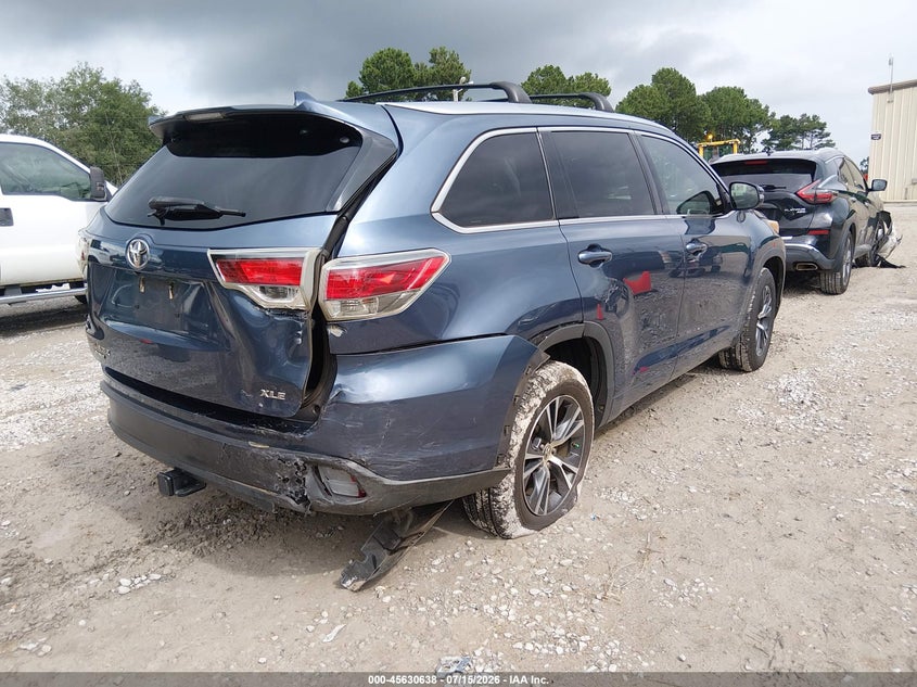 2016 Toyota Highlander VIN 5TDKKRFH5GS127998 IAAI salvage auction — REAR END, Salvage (Alabama), sold $5,700 on 2026-08-02 (photo 4)